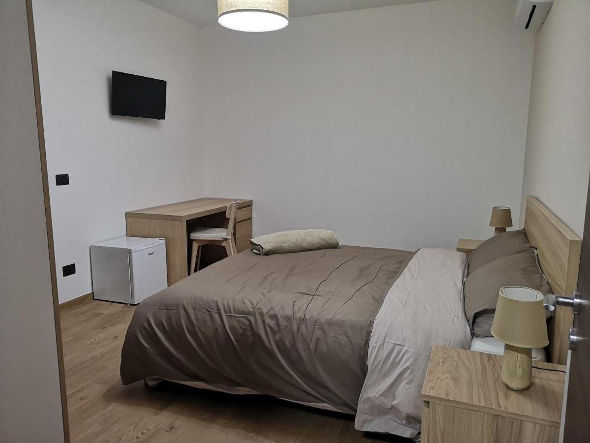 Bed And Breakfast Il Sole -Cinquefrondi Bagian luar foto