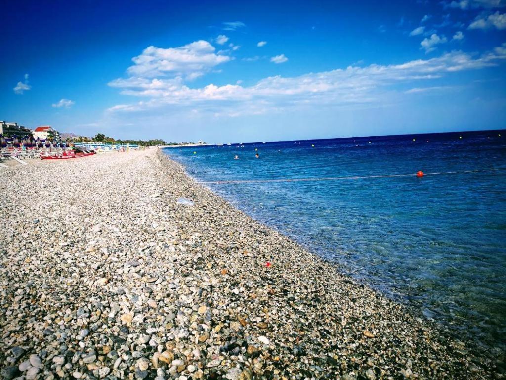 Bed And Breakfast Il Sole -Cinquefrondi Bagian luar foto